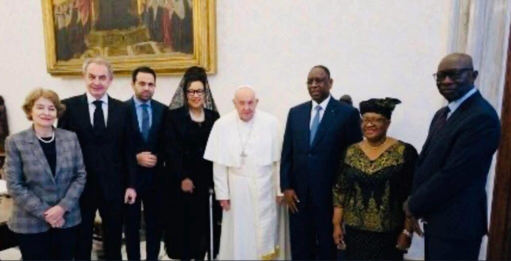 img_9676-1-1024x524 Macky Sall: Je présente mes condoléances émues à la communauté catholique suite au décès de Sa Sainteté le Pape François. Homme de foi et grand humaniste, il était co-parrain du Prix Zayed pour la fraternité humaine. Je garde un excellent souvenir de notre audience au Vatican en décembre 2024 en compagnie des autres membres du Jury du Prix. Je salue sa mémoire et rends hommage à son illustre œuvre au service de l’humanité.