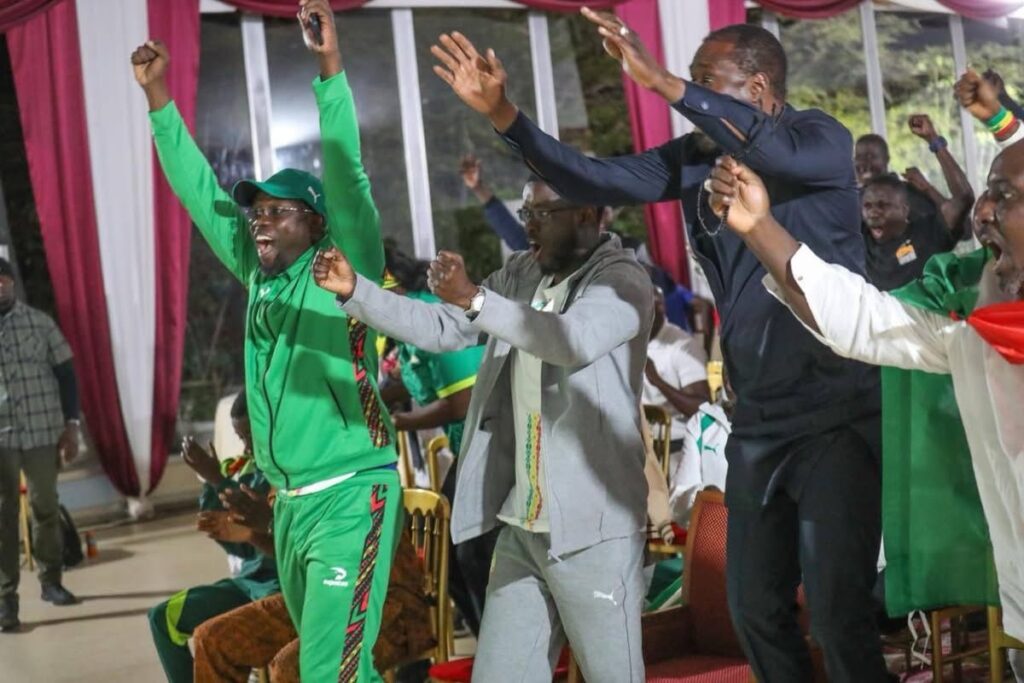 img_6459-1024x683 La finale de la Coupe d’Afrique des Nations a été suivie par le Président de la République et le Premier ministre Ousmane SONKO, dans une ambiance intense, rythmée par la passion du jeu, l’espoir et la tension d’un rendez-vous historique pour le football sénégalais.